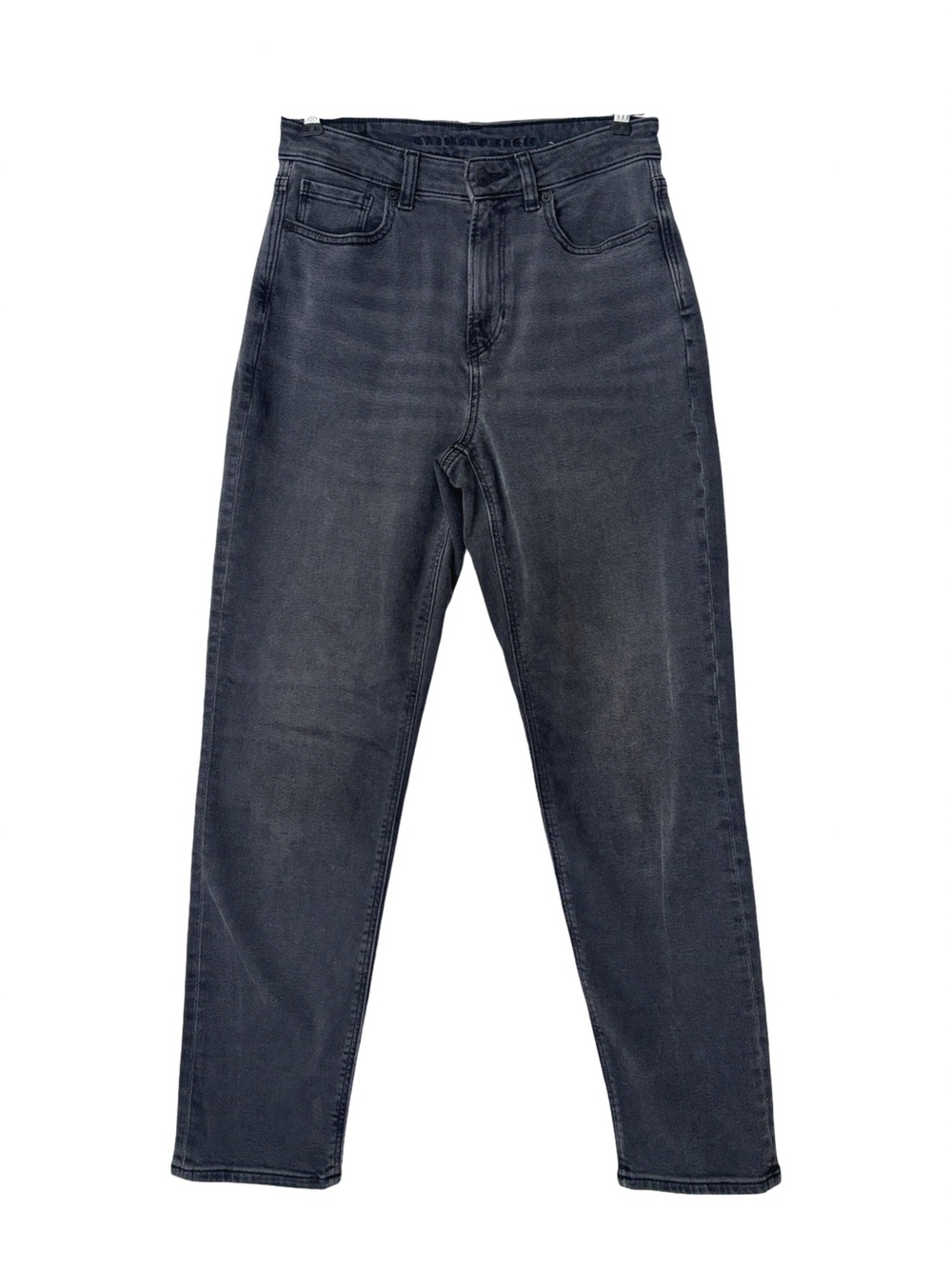 AE Mom Jean in Black denim wash